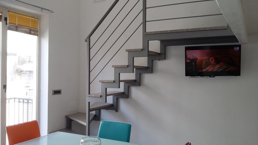 דירות Taormina Rainbow House מראה חיצוני תמונה