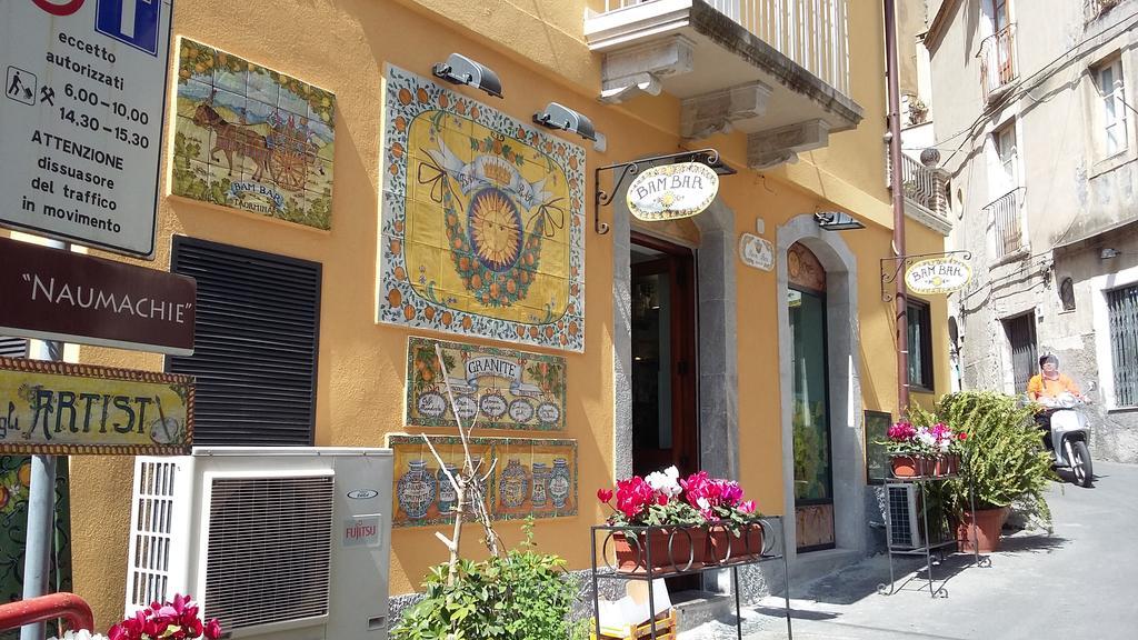 דירות Taormina Rainbow House מראה חיצוני תמונה