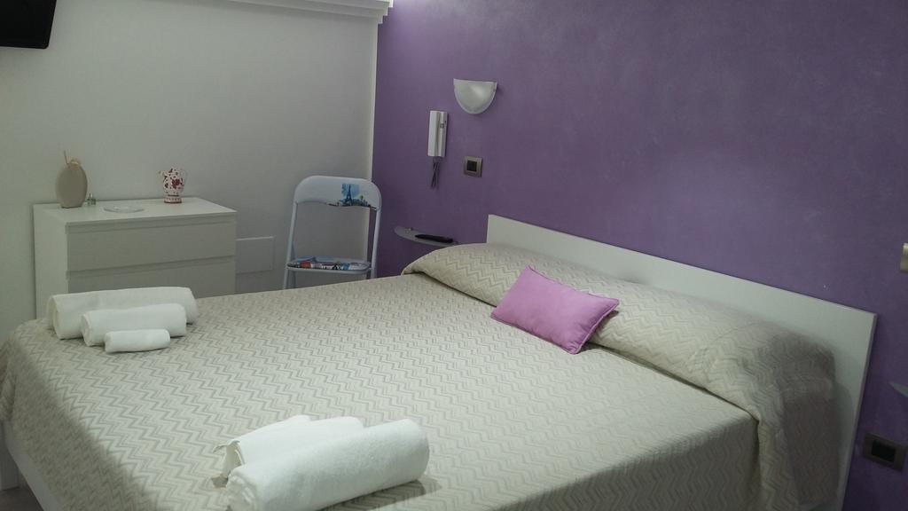 דירות Taormina Rainbow House מראה חיצוני תמונה